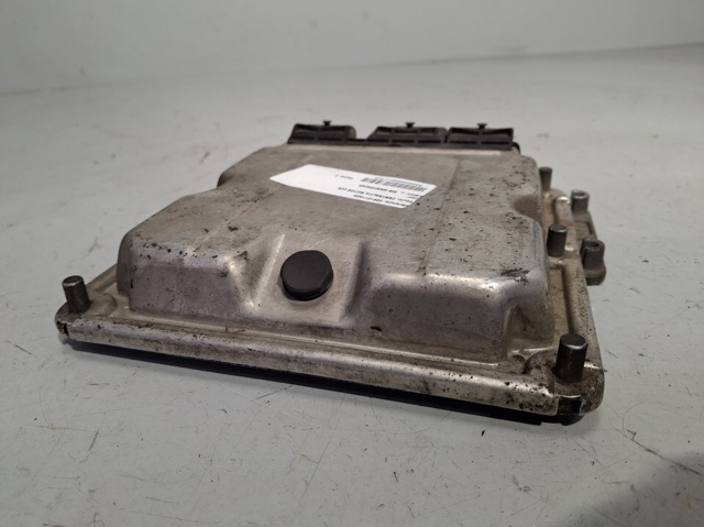 0281011525 PEUGEOT ECU  en stock Huelva
