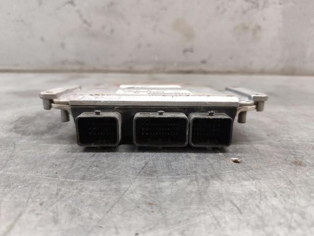PEUGEOT 0281011525 ECU comprar Tarragona