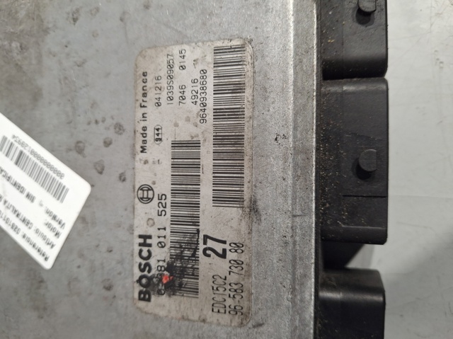 0281011525 Unidad de control del motor (ECU)  comprar en Zaragoza