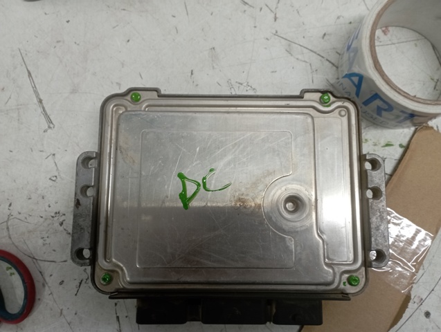 NISSAN 0281011529 ECU comprar Pamplona