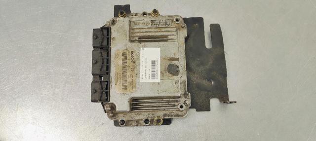 RENAULT 0281011776 ECU  en stock Salamanca
