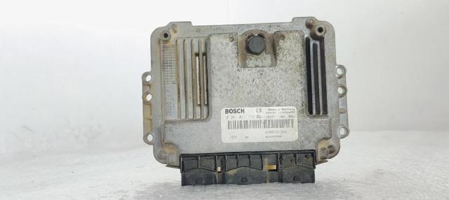 RENAULT 0281011776 ECU  en stock Salamanca