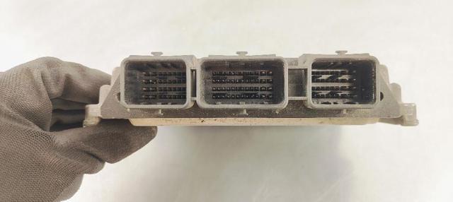 0281011776 RENAULT Unidad de control del motor (ECU)  disponible Alicante