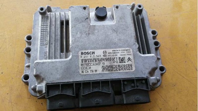 0281012529 ECU  en stock Granada