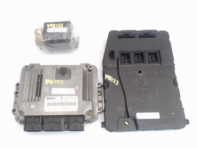 0281012589 RENAULT  disponible Vigo
