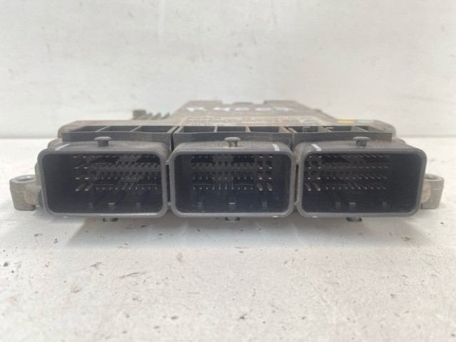 PEUGEOT 0281013666 ECU comprar Pamplona