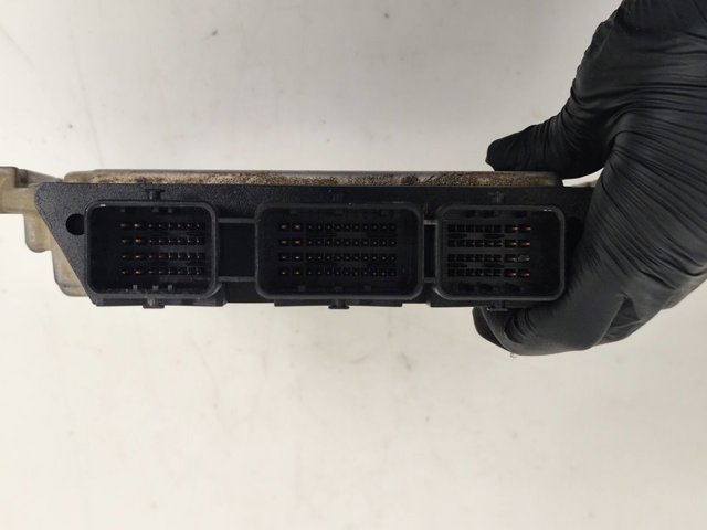 0281013868 PEUGEOT ECU  en stock Córdoba