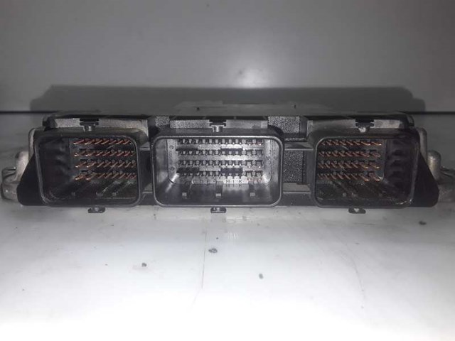 PEUGEOT 0281013872 ECU  en stock Salamanca