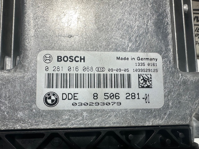 BMW 0281016068 Unidad de control del motor (ECU)  disponible España