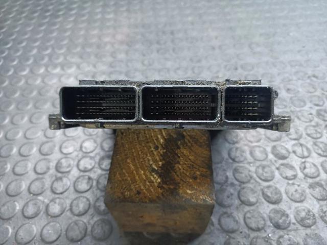 0281017977 Renault (RVI)
