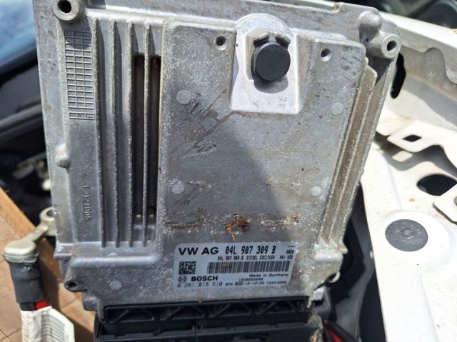 VAG 0281018510 Unidad de control del motor (ECU)  comprar en Ponferrada