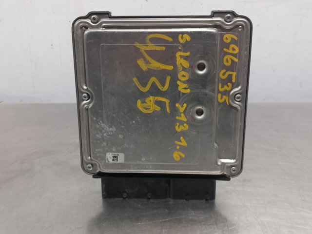 0281018510 VAG Unidad de control del motor (ECU)  disponible Ourense