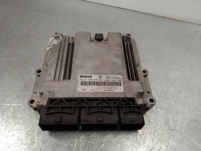 RENAULT 0281030899 ECU  en stock Terrassa
