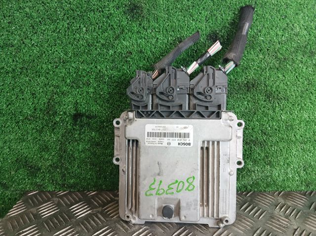 0281030899 RENAULT ECU  en stock Gandía