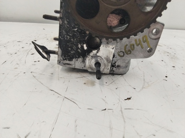 028103373N Tornillo culata  en stock Granada