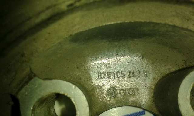 028105243R VAG