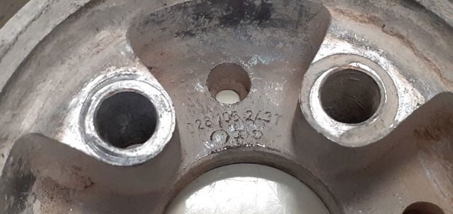 028105243T VAG Polea de cigüeñal  en stock Huelva