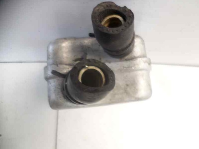 028117021 VAG Radiador de aceite debajo del filtro comprar Alcalá