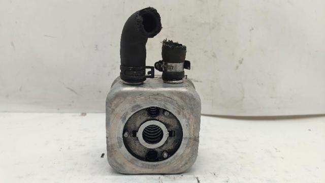 028117021 Radiador de aceite debajo del filtro comprar Almería