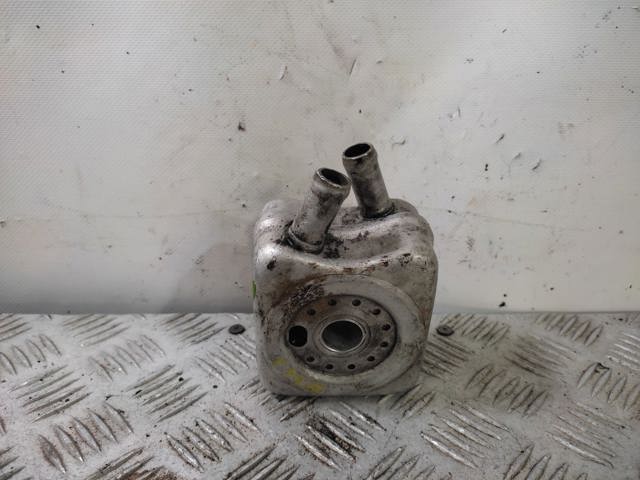 VAG 028117021B Radiador de aceite debajo del filtro  comprar en Ponferrada