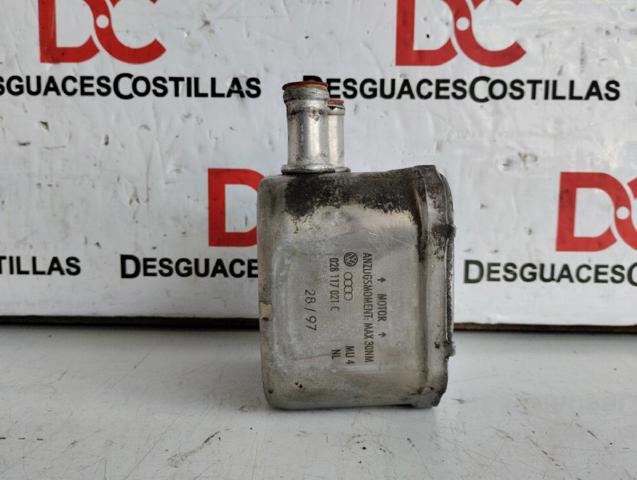VAG 028117021C Radiador de aceite debajo del filtro  en stock Valencia