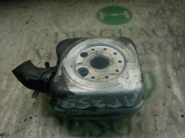 028117021E Radiador de aceite debajo del filtro  en stock Castellón