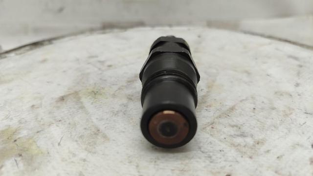 VAG 028130201C Inyector de combustible  disponible Valladolid
