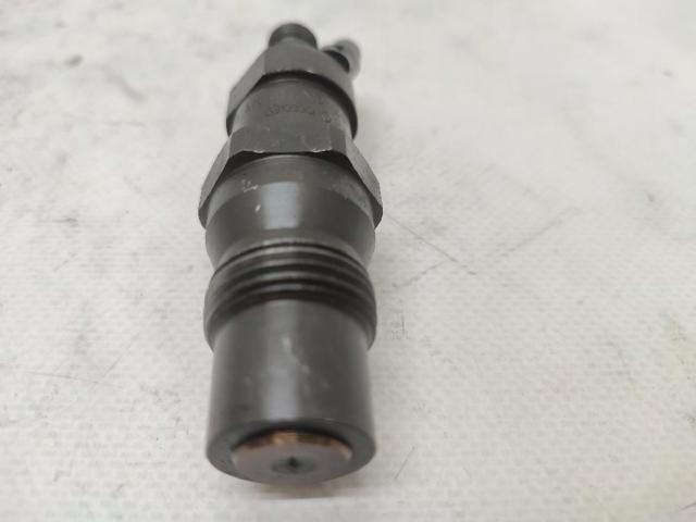 028130201C Inyector comprar Sevilla
