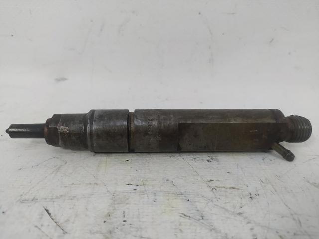 028130201G Inyector  en stock Granada