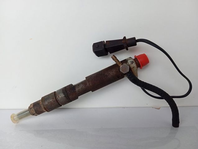 028130201J Inyector comprar Girona