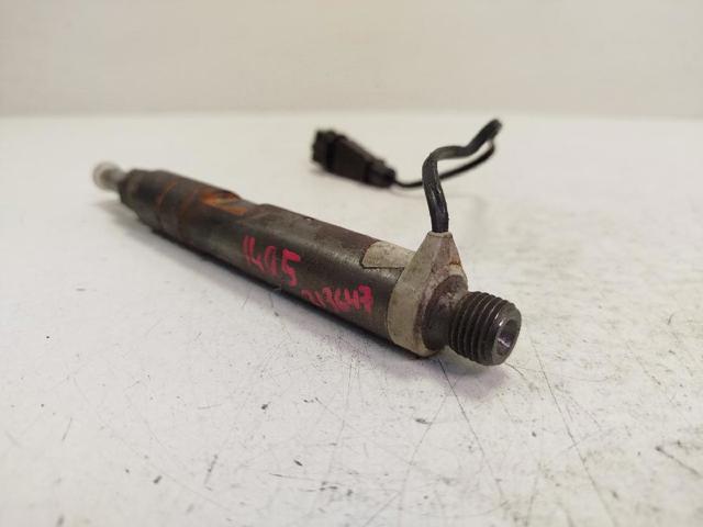 VAG 028130201J Inyector  en stock Terrassa