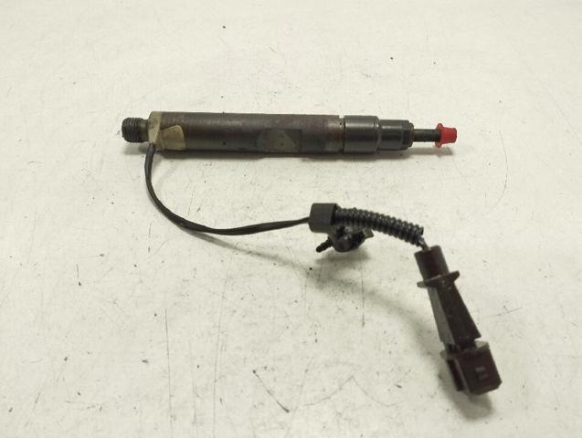 028130201S Inyector de combustible  disponible Málaga