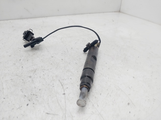 028130201S VAG Inyector de combustible  comprar en Oviedo