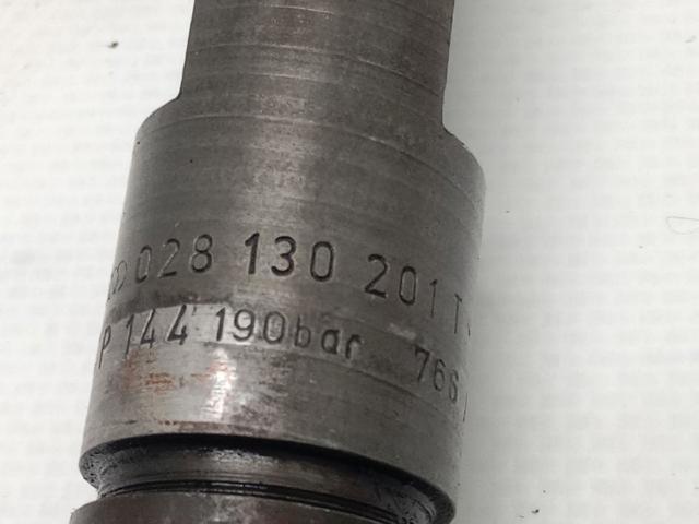 028130201T VAG Inyector de combustible  disponible Alicante