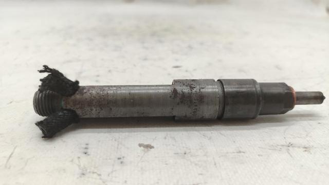 028130201T VAG Inyector de combustible  disponible Ourense