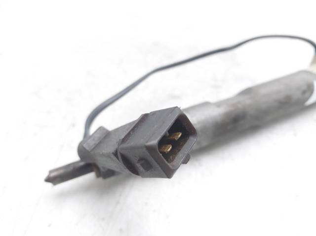 VAG 028130203E Inyector de combustible  comprar en Albacete
