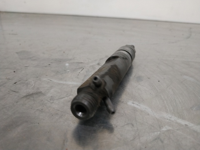 VAG 028130203F Inyector de combustible  comprar en Murcia
