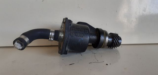 VAG 028207A Bomba de vacío  en stock Salamanca