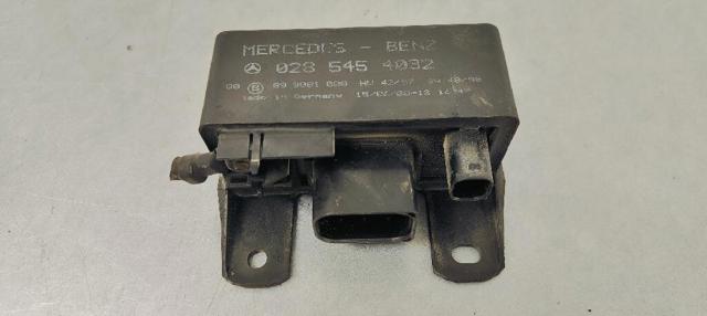 Relé de bujías incandescentes 0285454032 MERCEDES