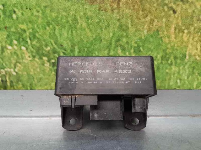 Comprar Relé de bujías de precalentamiento Mercedes S  W140 a bajo precio