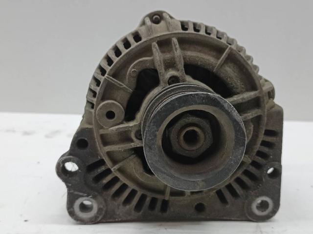 VAG 028903025H Alternador  en stock Terrassa