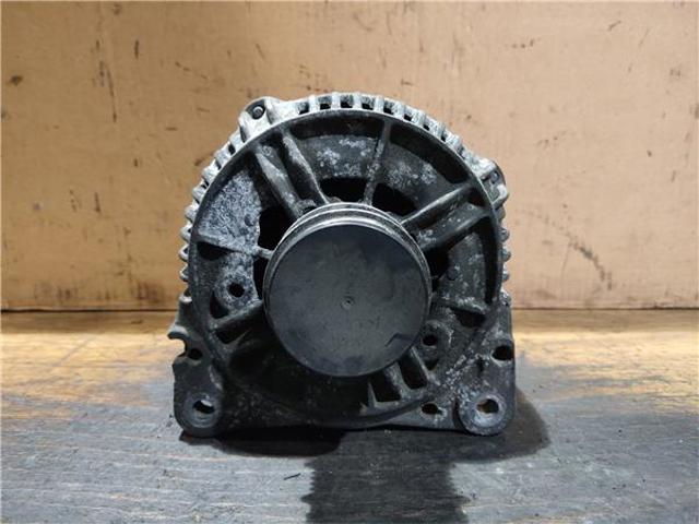 VAG 028903028 Alternador  en stock Salamanca