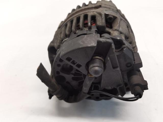 VAG 028903028D Alternador  disponible Valladolid