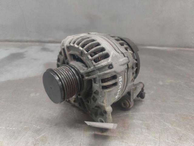 VAG 028903028E Alternador  disponible Lugo