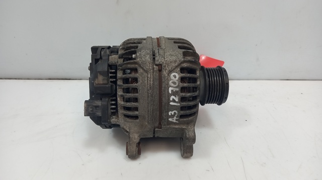 VAG 028903028E Alternador  en stock Salamanca