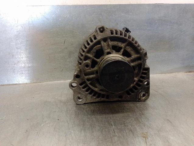 VAG 028903028J Alternador  disponible Valladolid