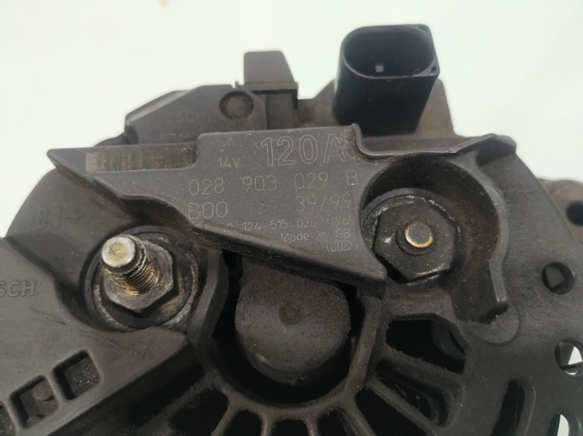 VAG 028903029B Alternador  disponible España