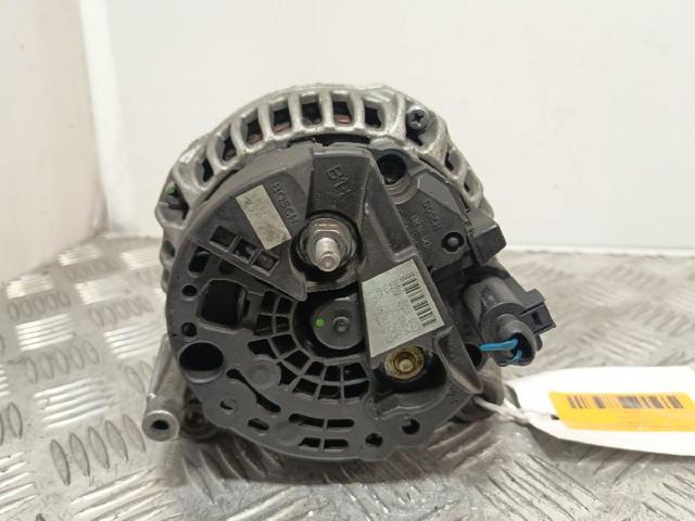 VAG 028903031 Alternador  en stock Salamanca