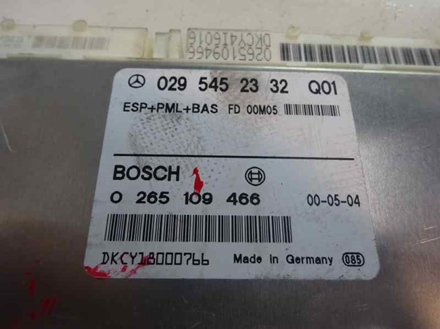 0295452332 Mercedes