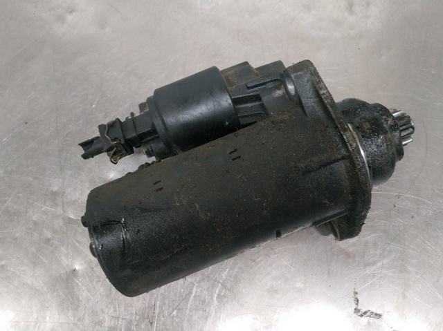 VAG 02A911023R Motor de arranque  en stock Terrassa